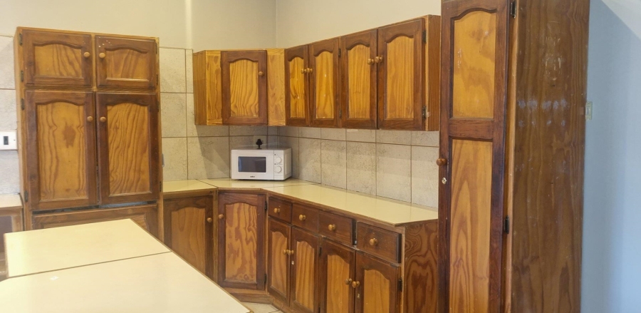 5 Bedroom Property for Sale in Morelig Free State